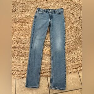 LEVIS SLIM JEANS